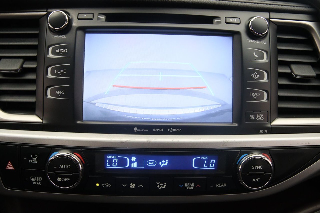 Toyota Highlander XLE 2017 Noir Baie-Comeau - photo #14