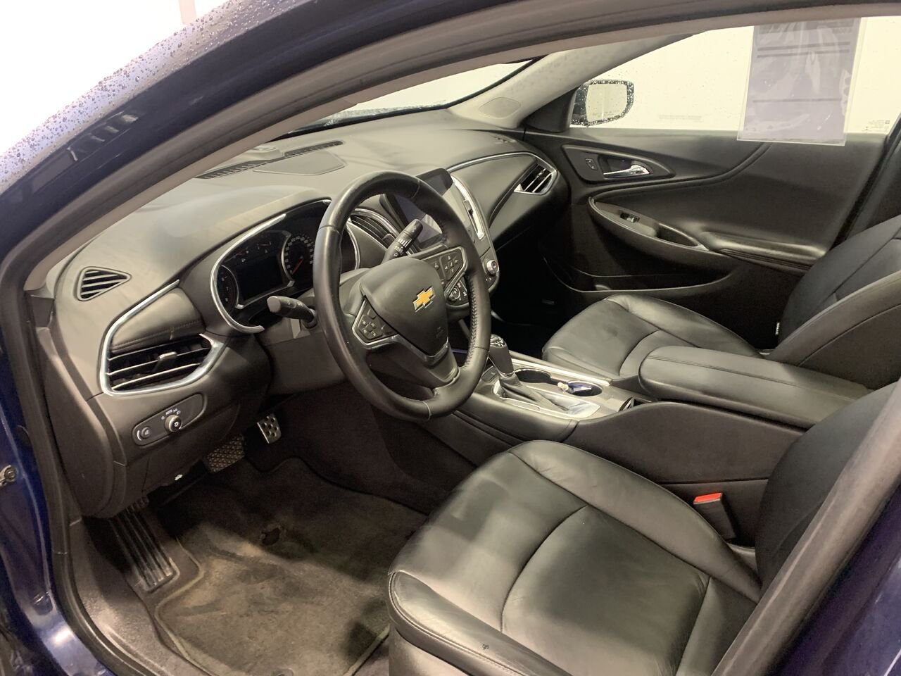 2017 Chevrolet Malibu Blue Châteauguay - photo #22