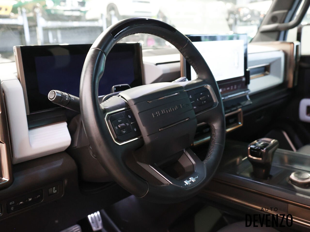 2025 GMC HUMMER EV White Saint-Eustache - photo #13