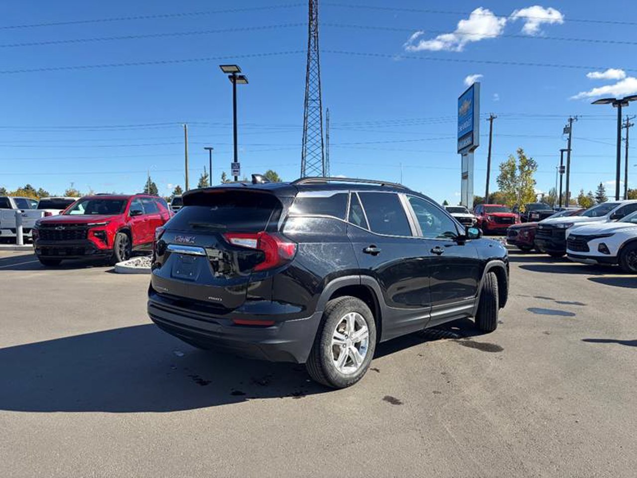 2024 GMC Terrain AWD 4dr SLE Black Sherwood Park - photo #4