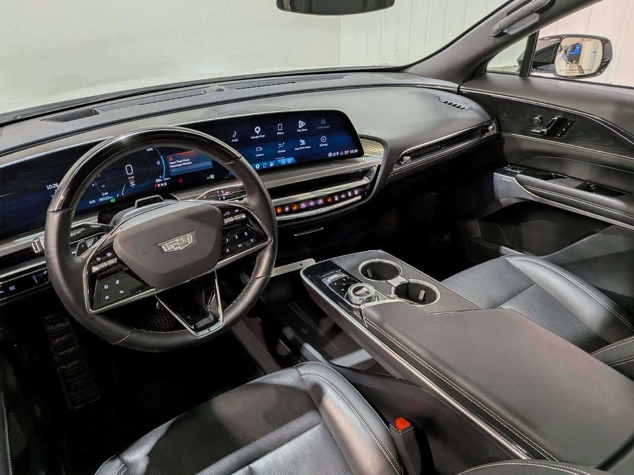 Cadillac LYRIQ 2024 Blanc Val-David - photo #16