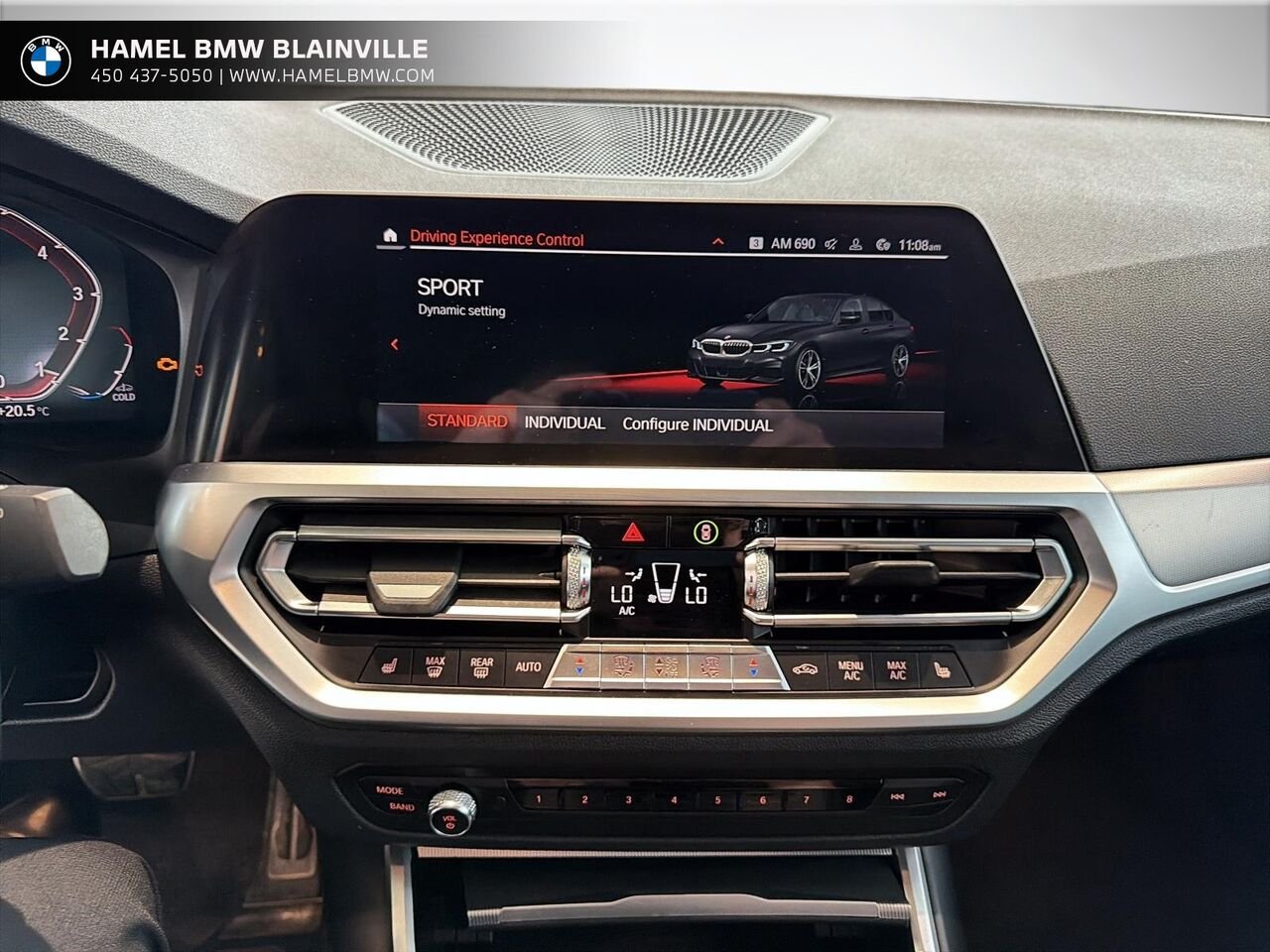 2019 BMW Série 3 330i xDrive berline Black Blainville - photo #13