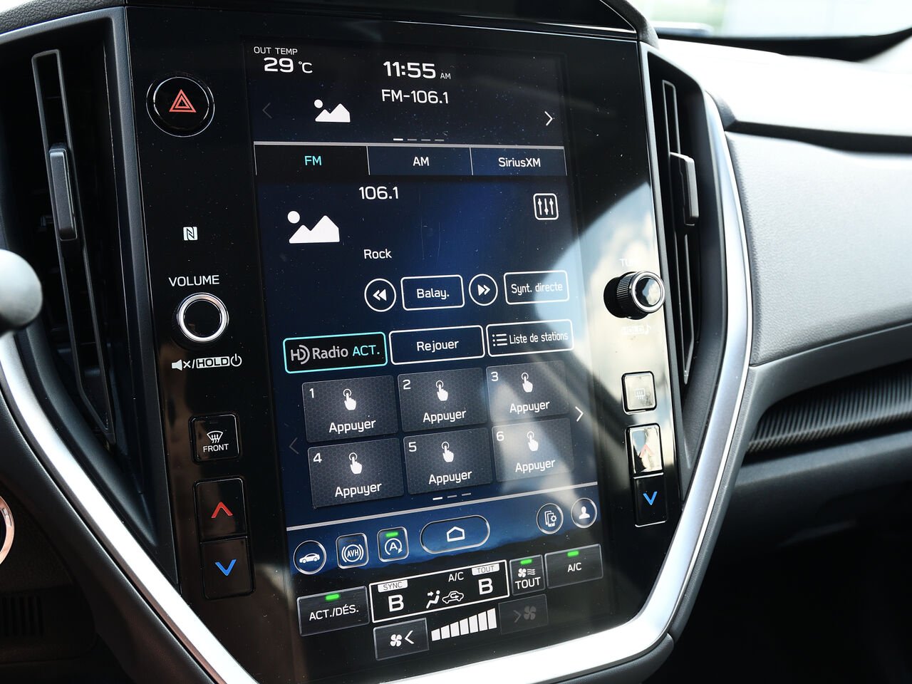 Subaru Crosstrek Touring 2024 Noir Saint-Hyacinthe - photo #2