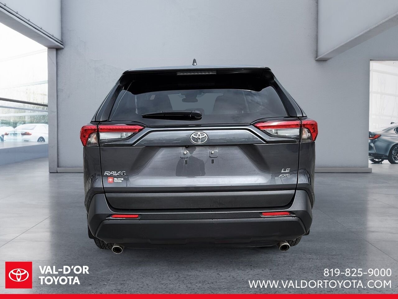2025 Toyota RAV4 LE TI Grey Val-d'Or - photo #2