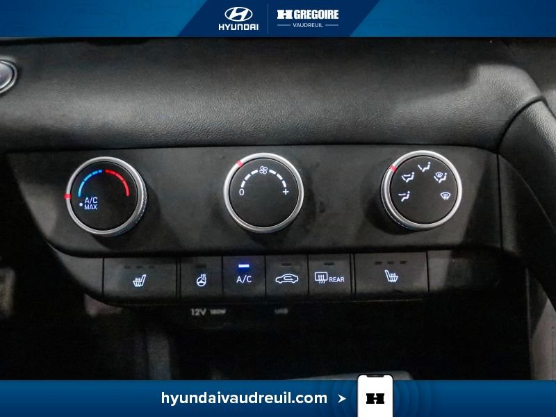 2025 Hyundai Elantra Black Blainville - photo #29