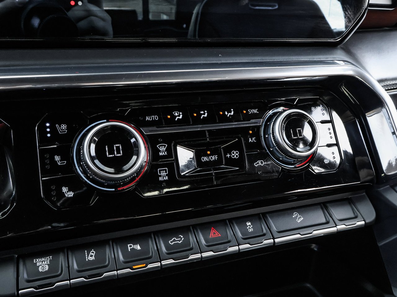 2024 GMC Sierra 3500HD 4WD Crew Cab 159 Denali Ultimate Black Sherwood Park - photo #30