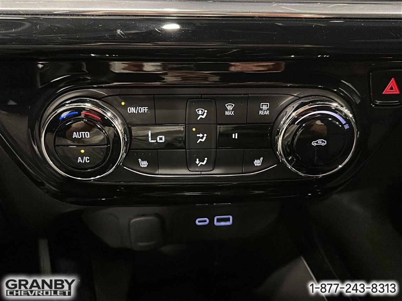 2026 CHEVROLET Trax TRAX FWD 1RS (1RS) | E26-1050 MOSAIC BLACK METALLIC Granby - photo #16