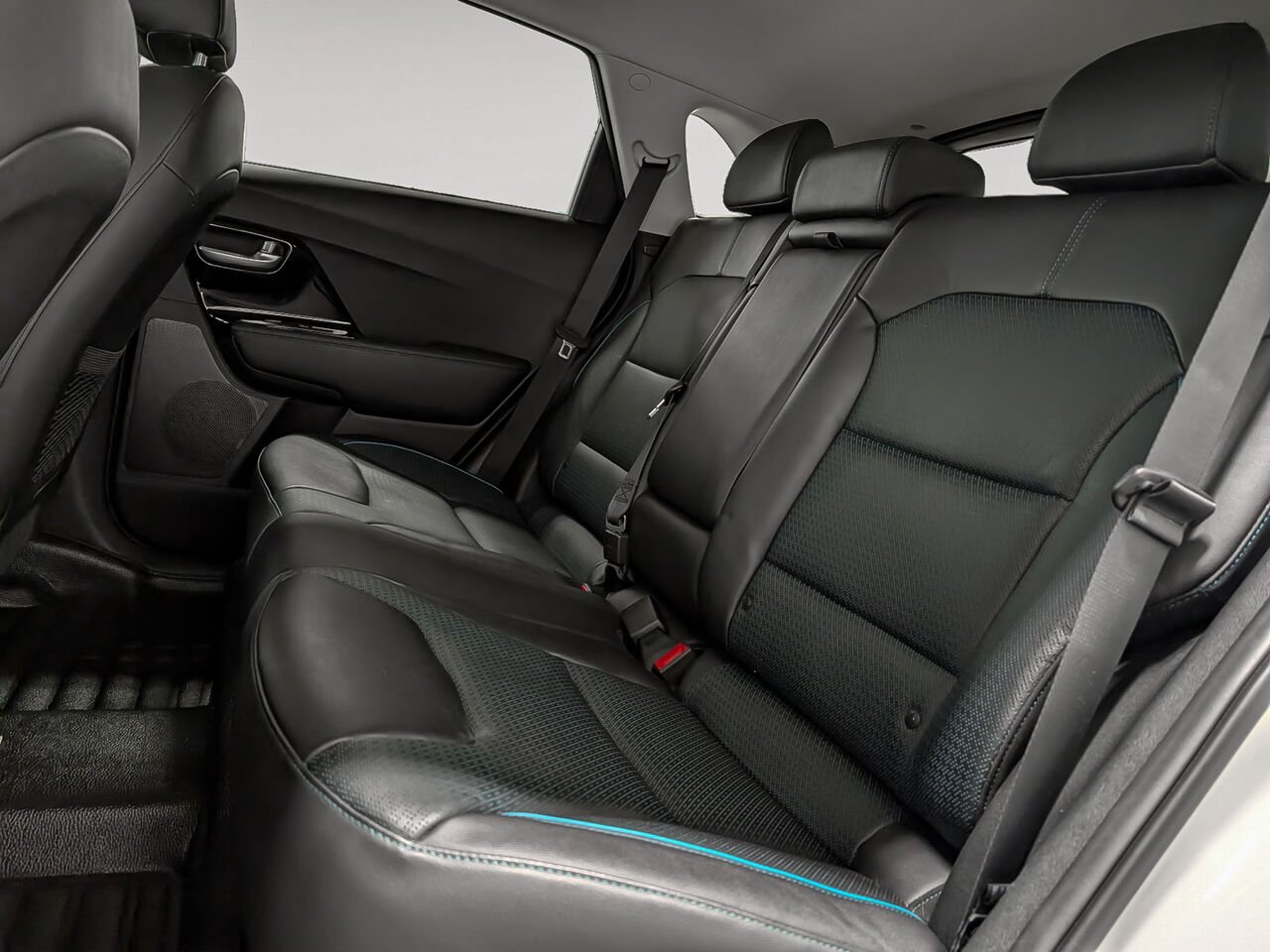 Kia NIRO EV SX Touring Toit Ouvrant Sièges Chauffants 2020 Sherbrooke - photo #10