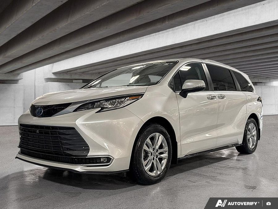 2024 Toyota Sienna Limited White
