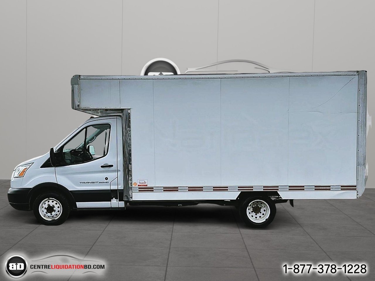 2018 Ford TRANSIT CUTAWAY BOITE 14 PIEDS | A8010 White Granby - photo #5