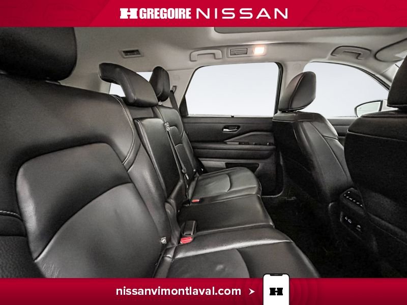 Nissan Pathfinder 2024 Blanc Blainville - photo #24