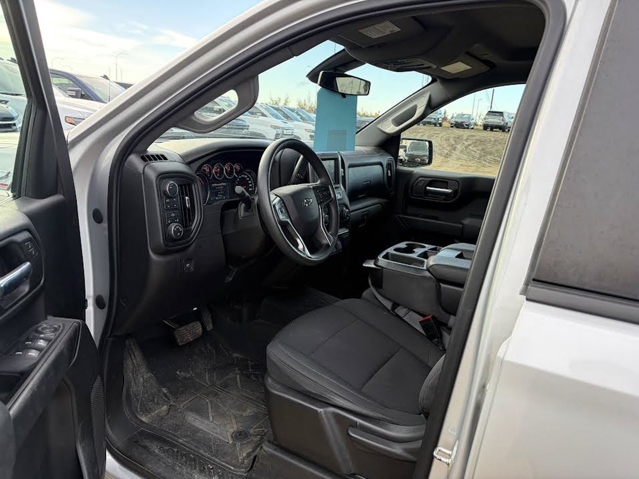 2021 Chevrolet Silverado 1500 4WD Crew Cab 147 Custom Trail Boss Grey Sherwood Park - photo #6
