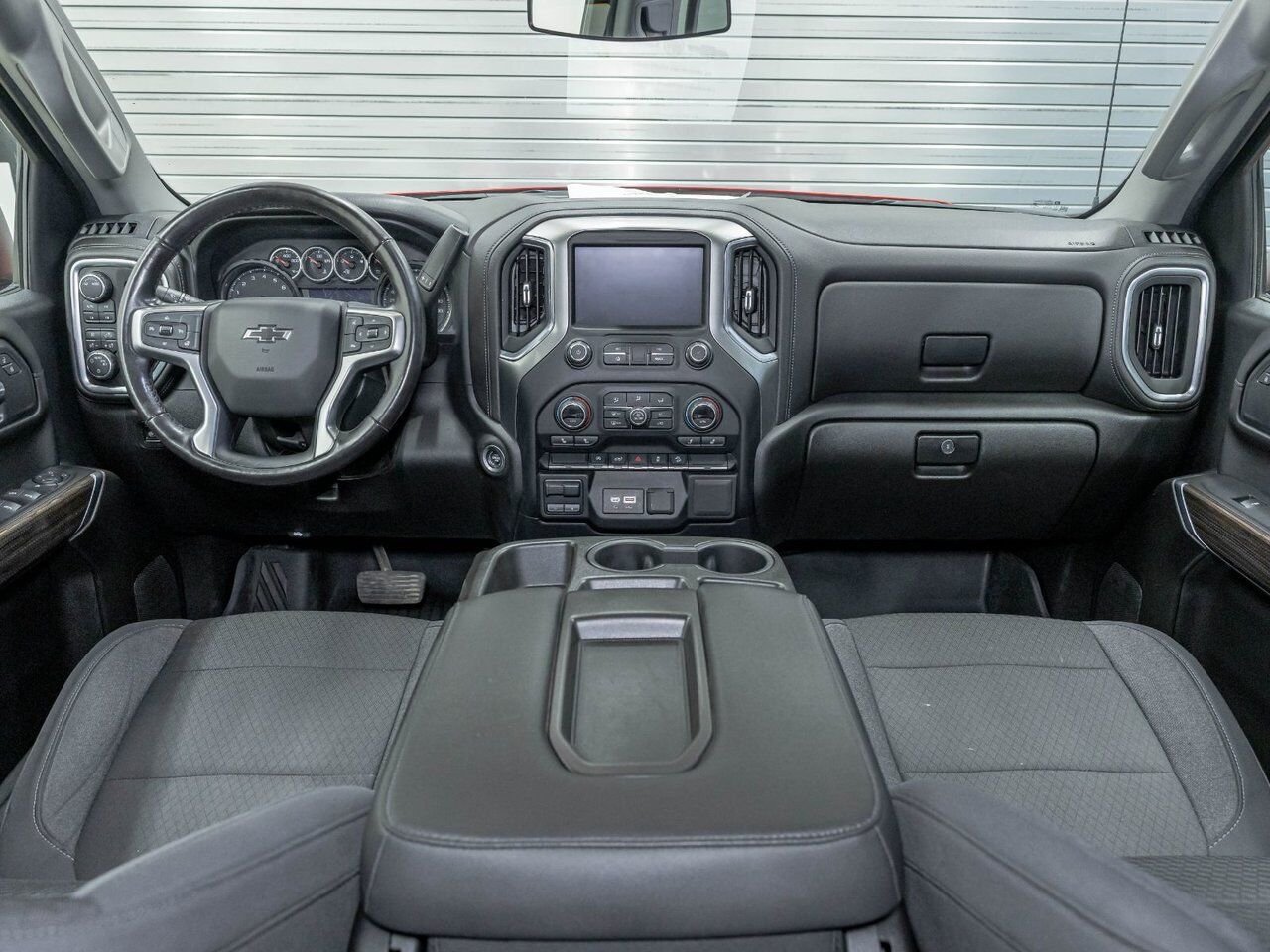 Chevrolet Silverado 1500 LT TRAIL BOSS CREW 4X4 V8 *SIÈGES CHAUFF* BEDLINER 2020 Rouge Saint-Jérôme - photo #10