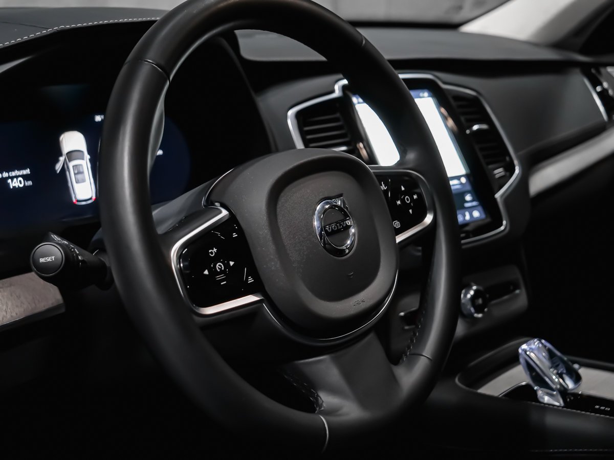 2025 Volvo XC90 Plug-In Hybrid T8 ULTRA BRIGHT LOUNGE Grey Montreal - photo #8