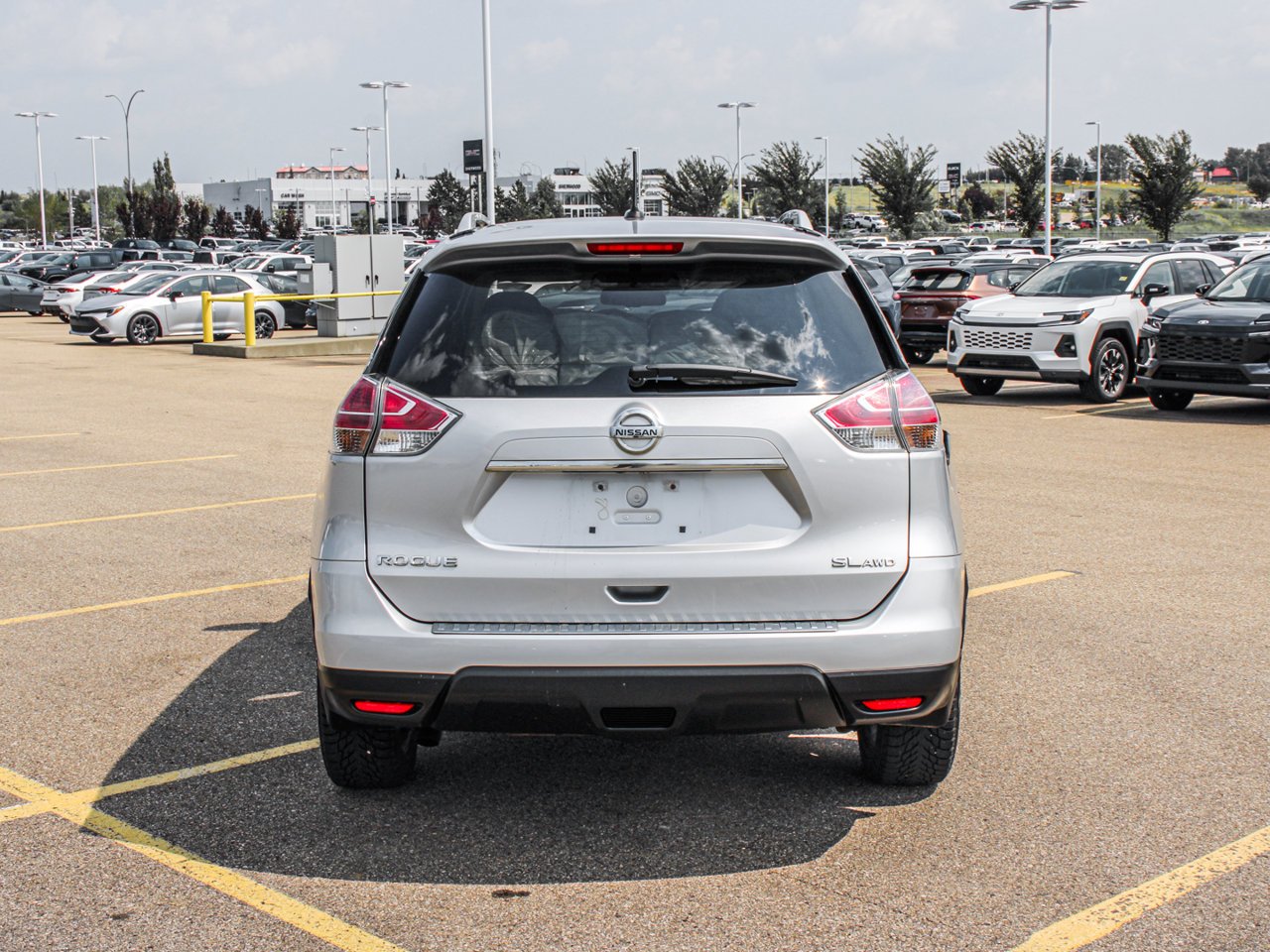 2016 Nissan Rogue AWD 4dr SL Grey Sherwood Park - photo #6