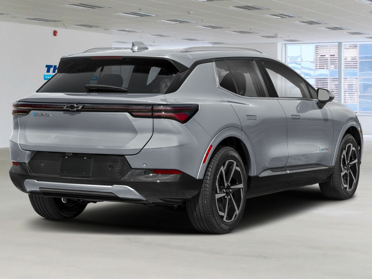 2027 CHEVROLET Equinox EV LT1 4 portes avec PCY STERLING GREY METALLIC Sherbrooke - photo #1