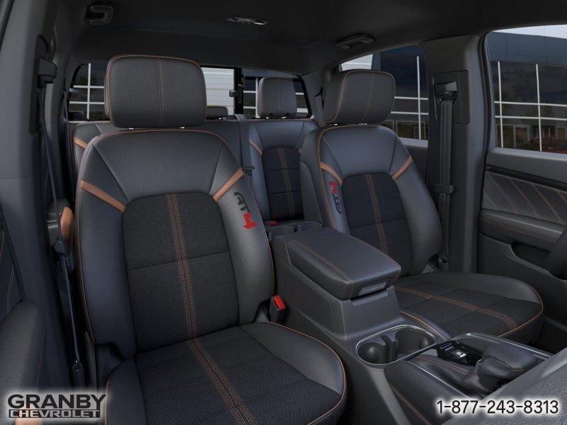 2026 GMC Canyon CANYON 4WD CREW CAB AT4 SHORT BOX (4SG) | 26-1028 COASTAL DUNE Granby - photo #5