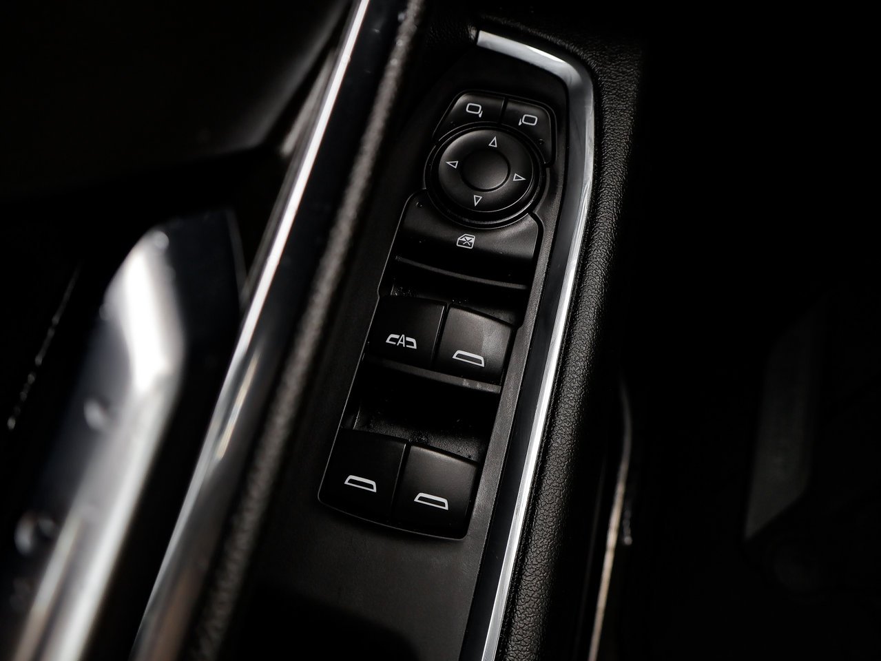 2024 Chevrolet Silverado 1500 4WD Crew Cab 147 RST Black Sherwood Park - photo #16