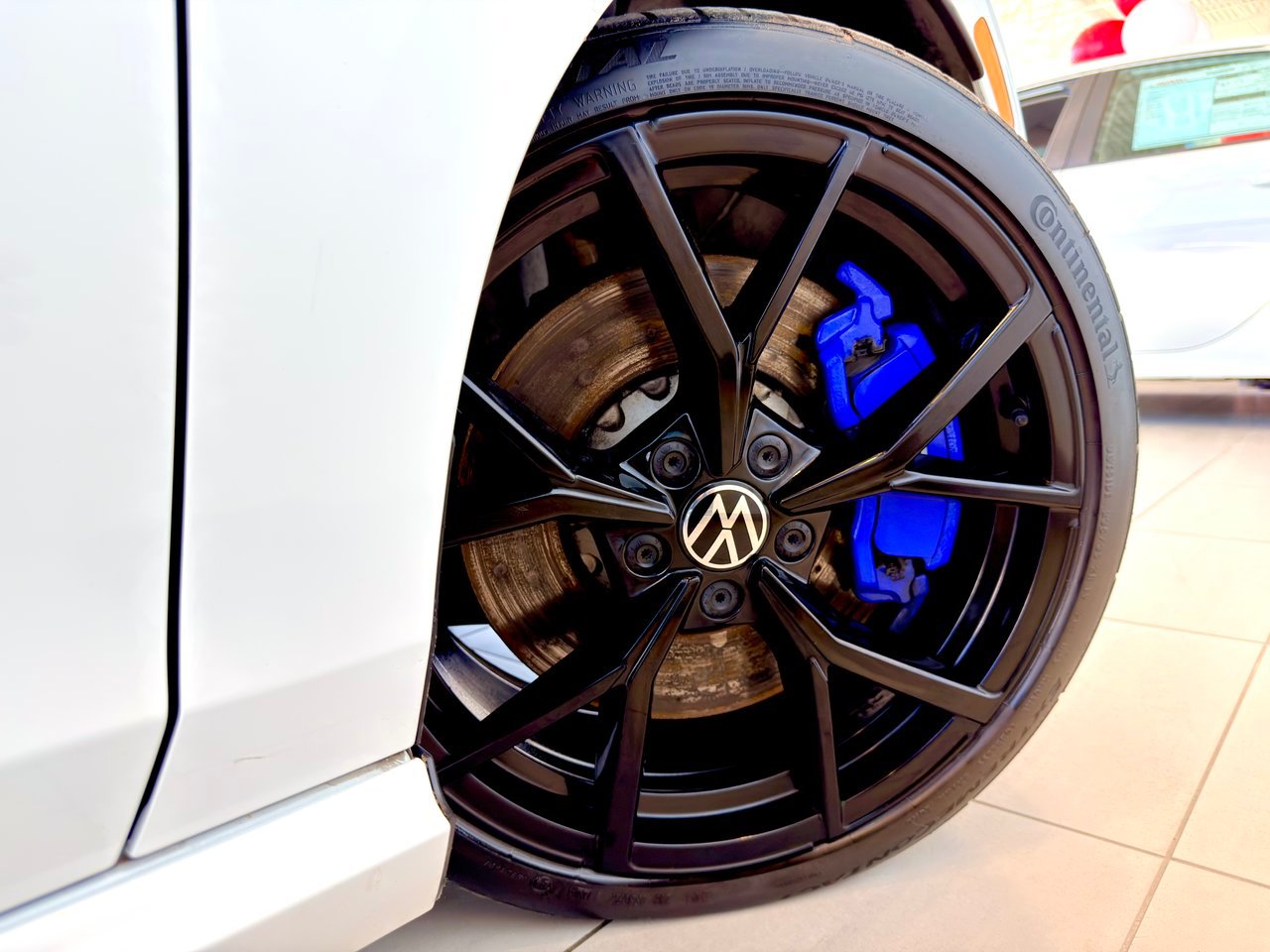 Volkswagen Golf R 2023 Blanc Notre-Dame-des-Prairies - photo #17