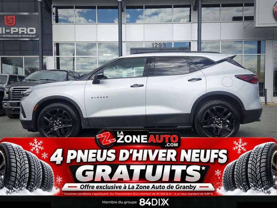Chevrolet Blazer AWD 4500lbs capacite de remorquage 2022 Argent