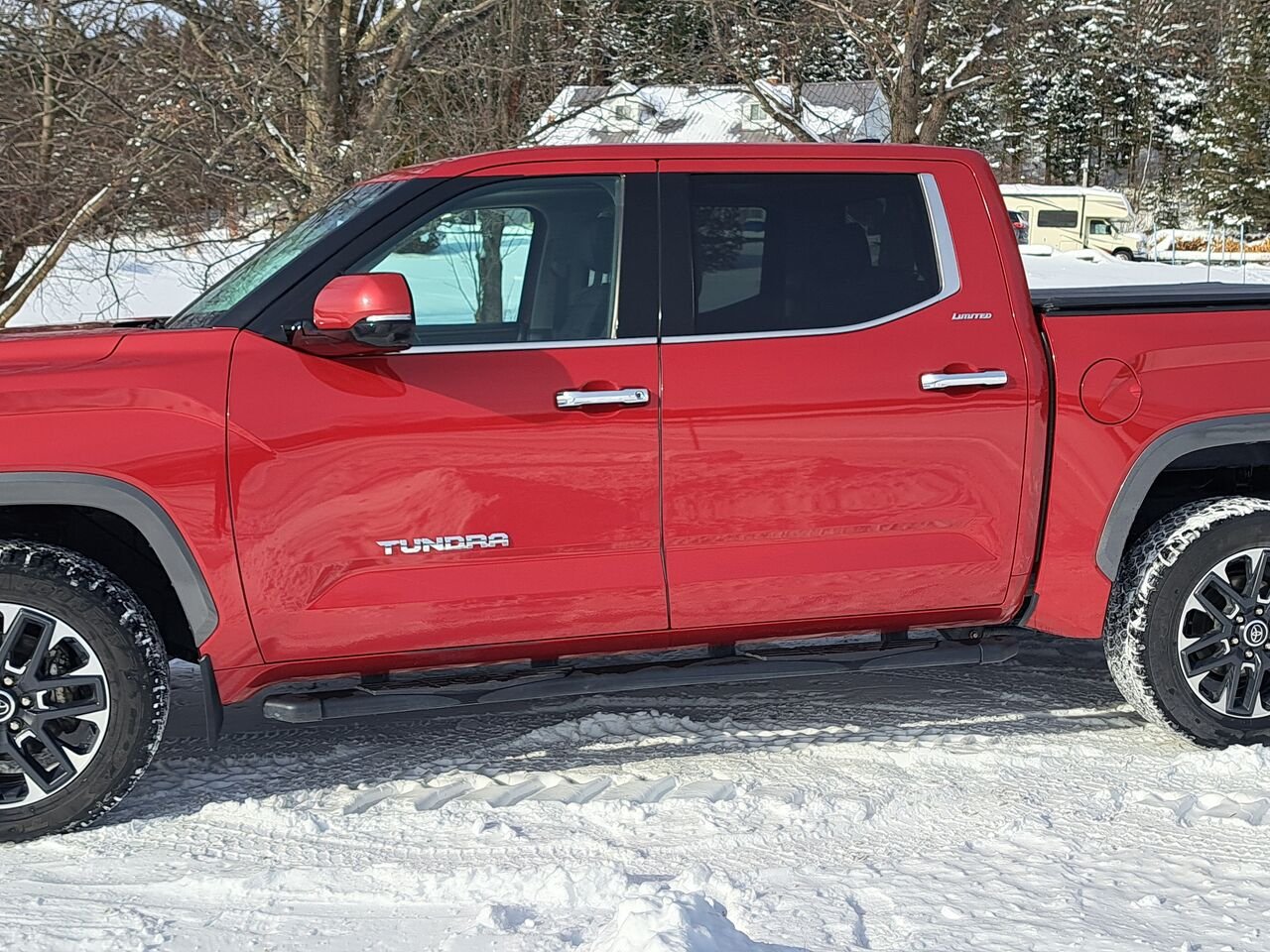 Toyota Tundra Limited CrewMax 4x4 2023 Rouge supersonique Lac-Etchemin - photo #1