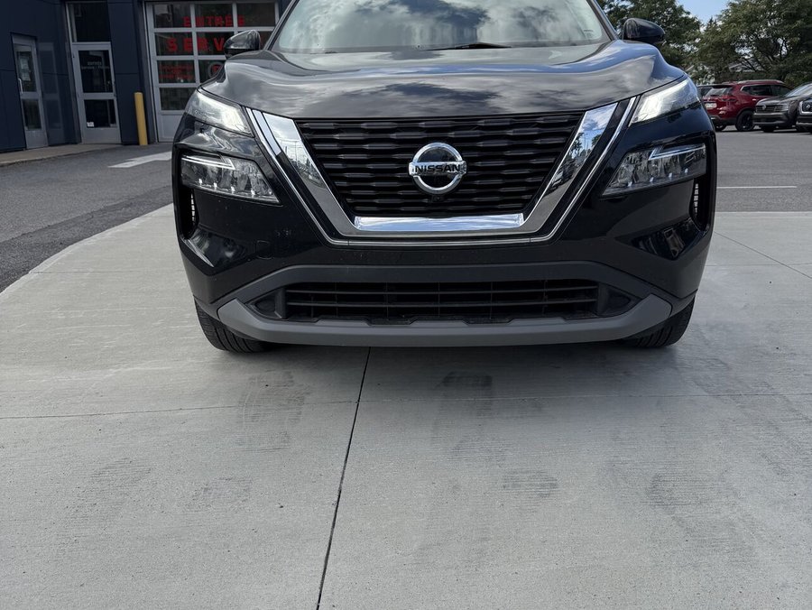 2021 Nissan Rogue SV AWD Black