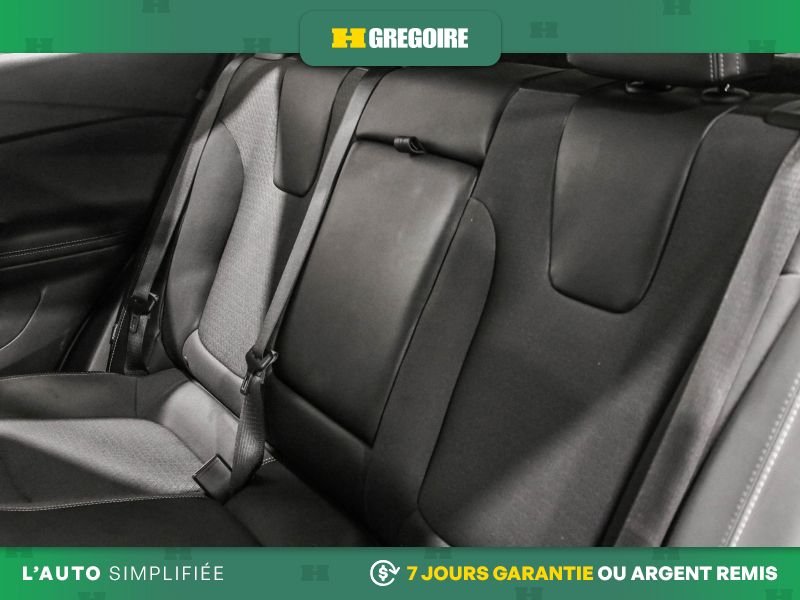 2022 Buick Encore GX Black Laval - photo #27
