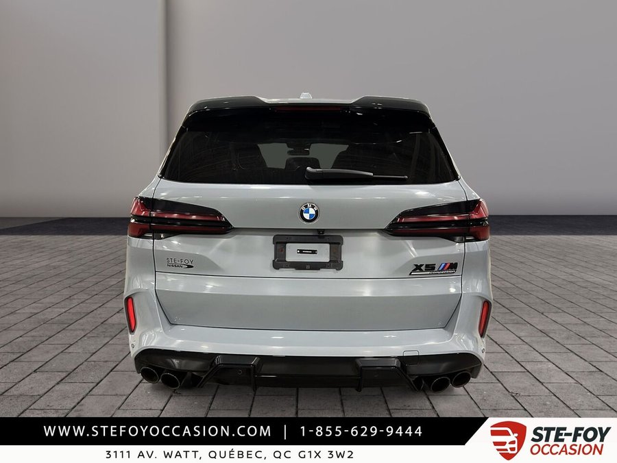 BMW X5 M 2024 2024 Gris