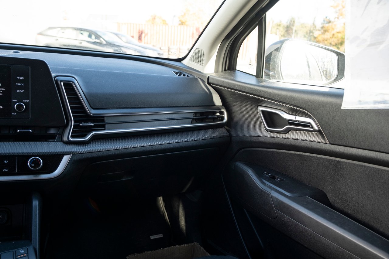 2024 Kia Sportage Black Gatineau - photo #20
