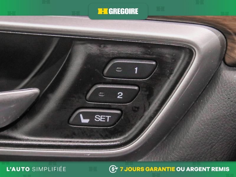 2022 Honda CRV Grey Laval - photo #15