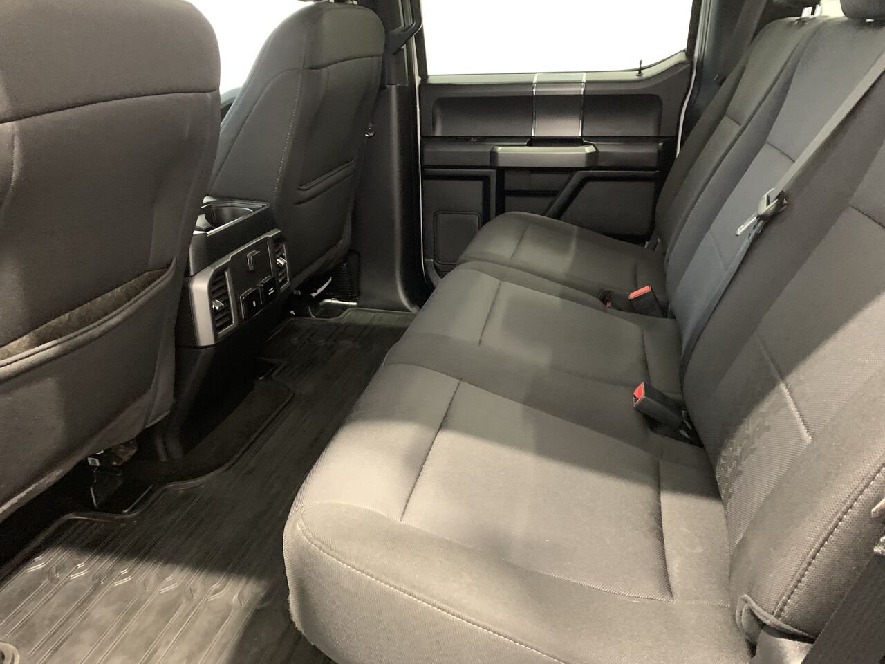 Ford F-150 XLT SPORT SUPERCREW XLT cabine SuperCrew 4RM caisse de 5,5 pi 2019 Blanc Châteauguay - photo #27