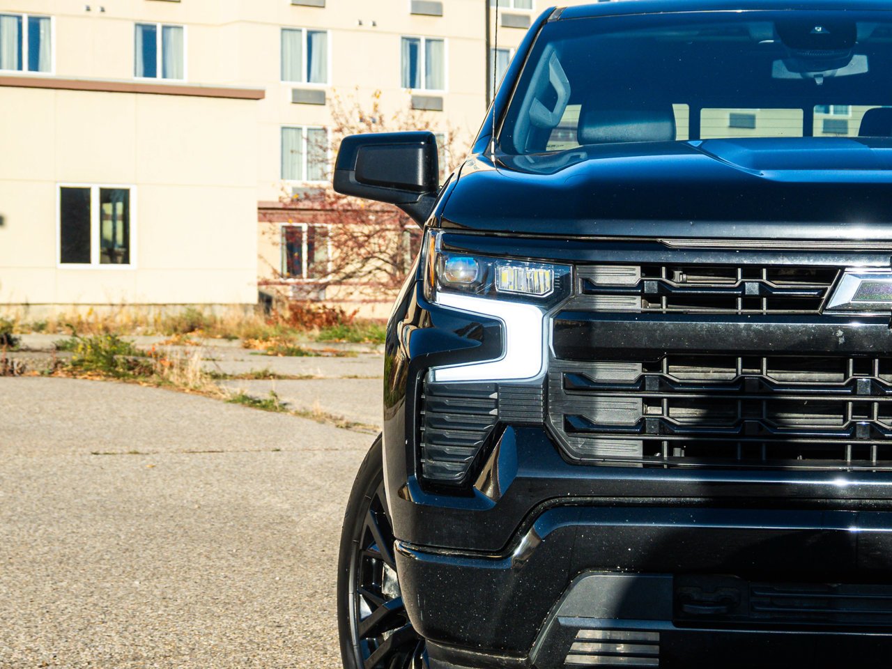 2024 Chevrolet Silverado 1500 4WD Crew Cab 147 RST Black Sherwood Park - photo #5