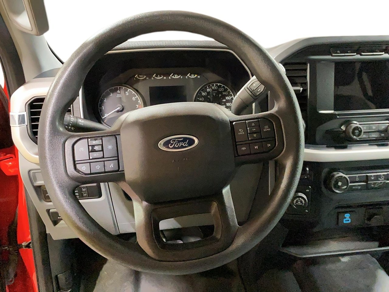 2023 Ford F-150 xlt Red Baie-Comeau - photo #13