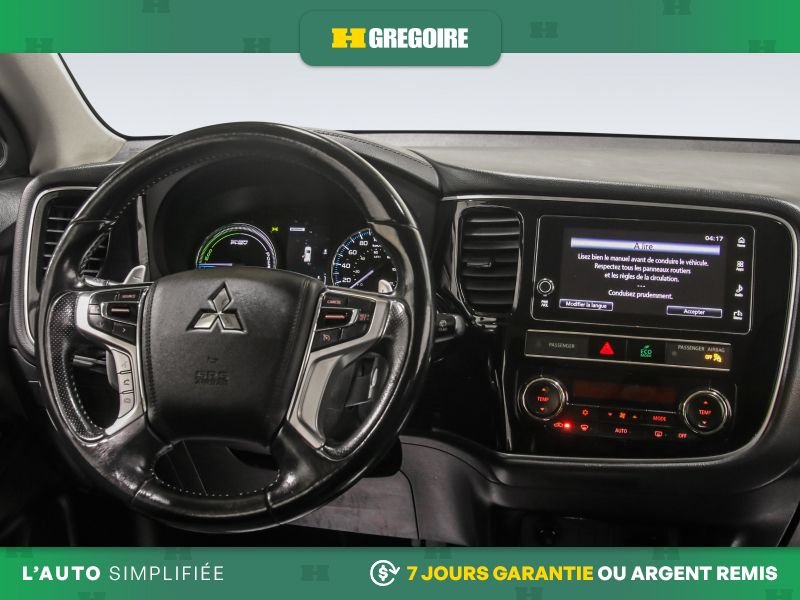 2019 Mitsubishi Outlander Plug-In Hybrid Silver Saint-Eustache - photo #17