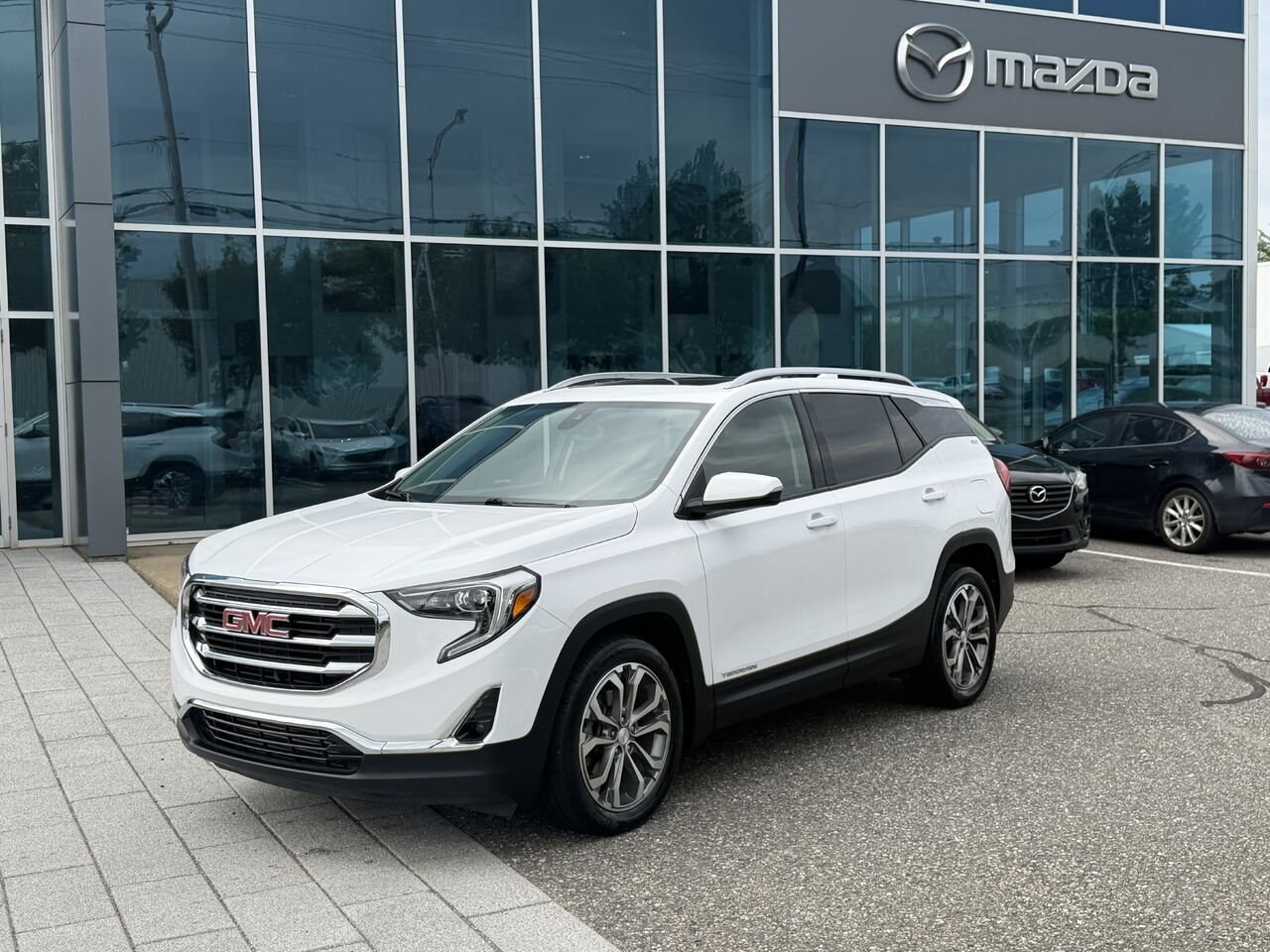 2018 GMC Terrain White Ste-Marie - photo #0
