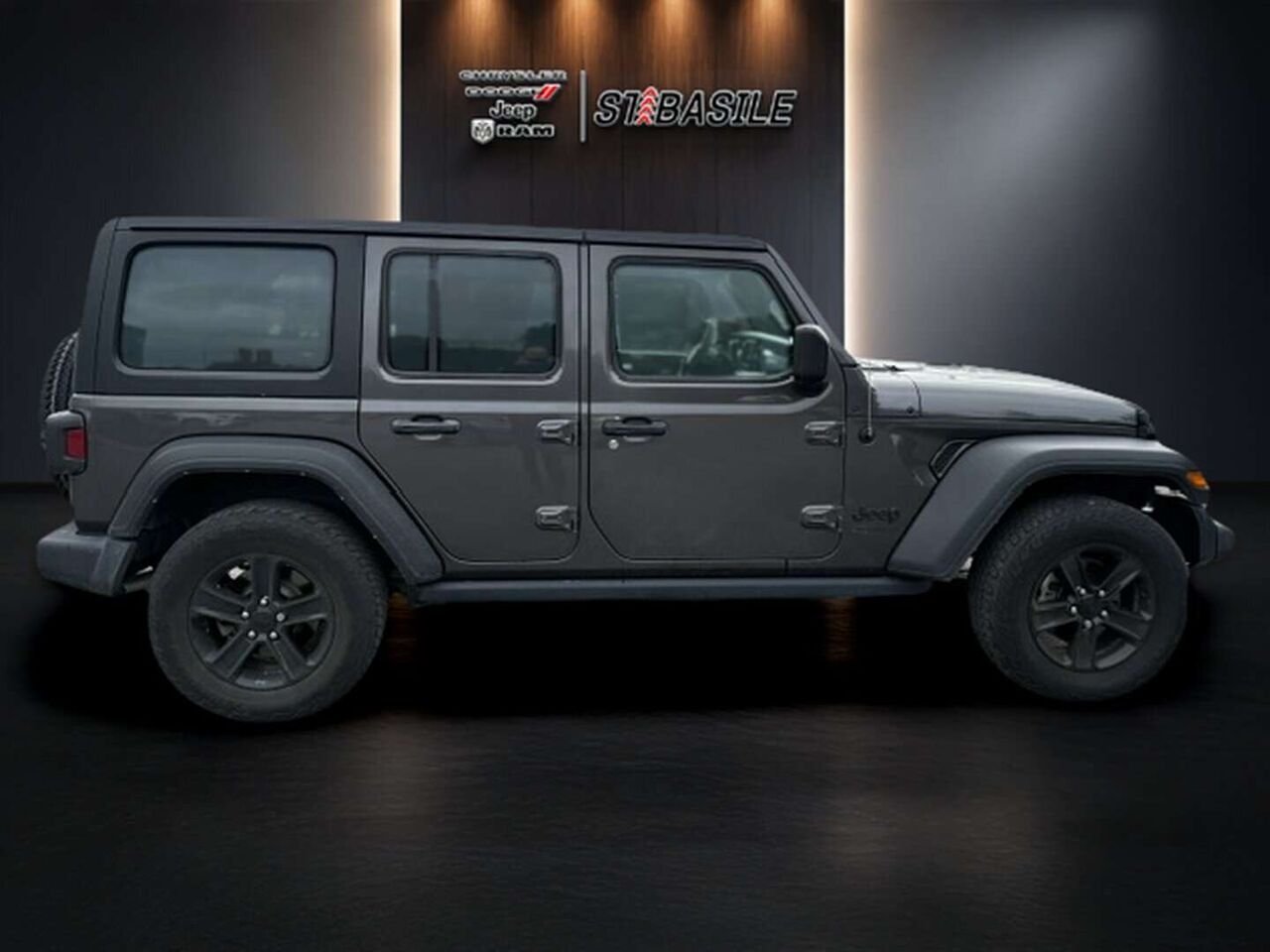 2021 Jeep Wrangler Grey Saint-Basile-le-Grand - photo #5
