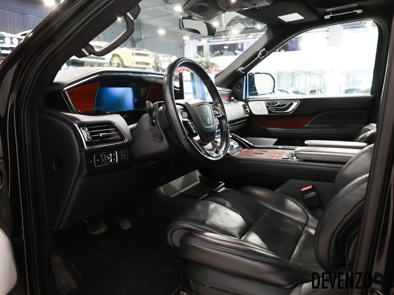 2023 Lincoln Navigator L Black Saint-Eustache - photo #11