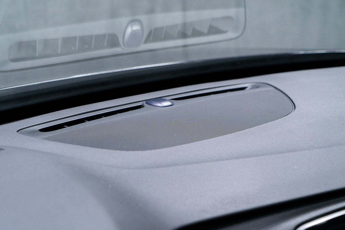 2024 Volvo XC90 Recharge T8 PLUS BRIGHT Black Montreal - photo #15