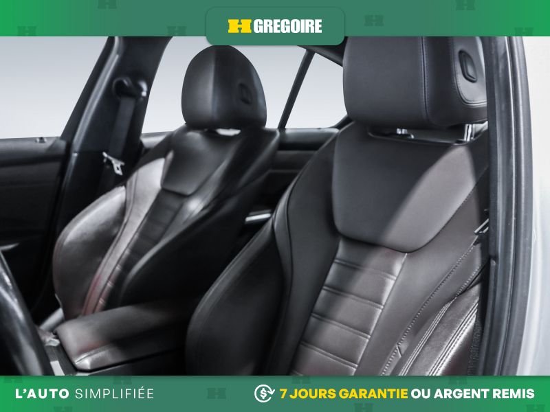 BMW 330I 823386 | 330i xDrive AUTO AC CUIR TOIT NAV MAGS CAM RECULE 2019 Argent Laval - photo #15