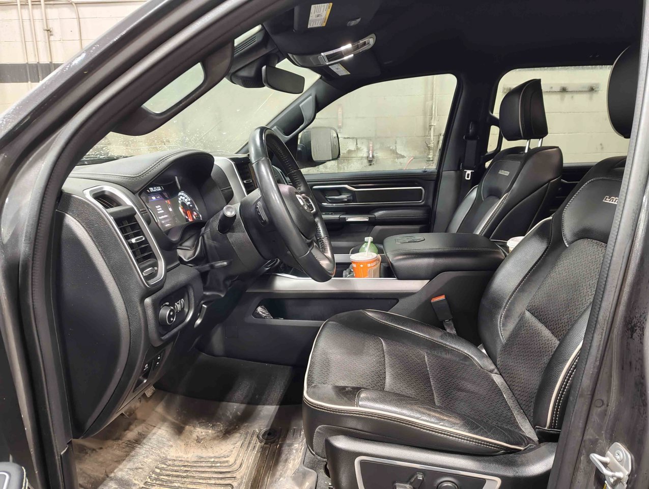 2022 Ram 1500 Laramie 4x4 Crew Cab 5'7 Box Grey Sherwood Park - photo #5