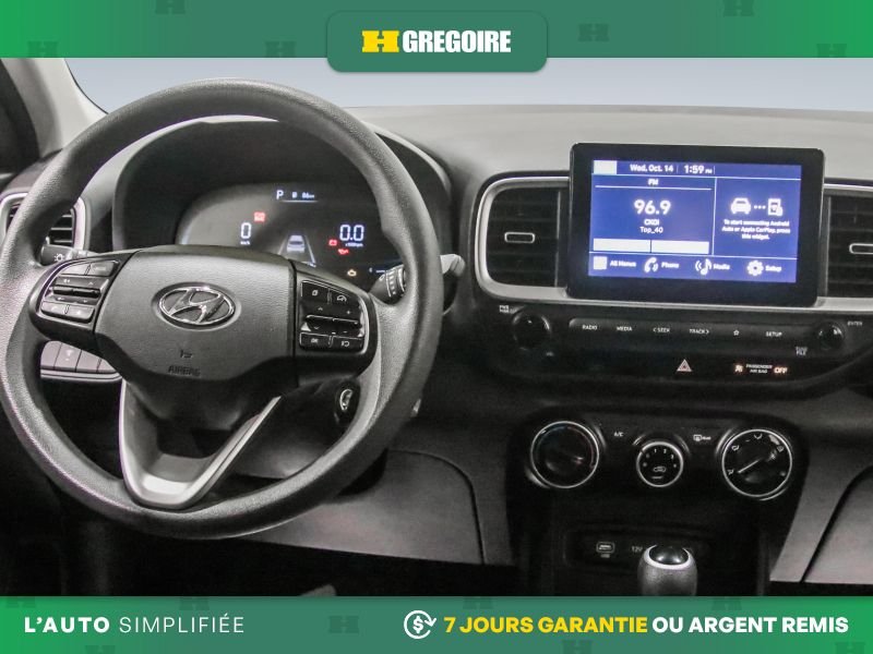 2024 Hyundai Venue Grey Laval - photo #17