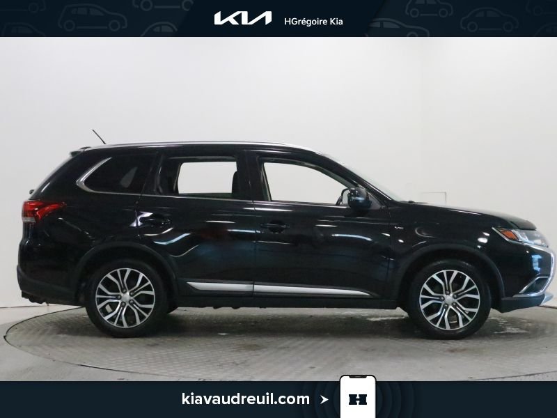 2016 Mitsubishi Outlander Black Blainville - photo #7
