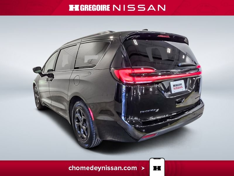 2025 Chrysler Pacifica Black Laval - photo #5