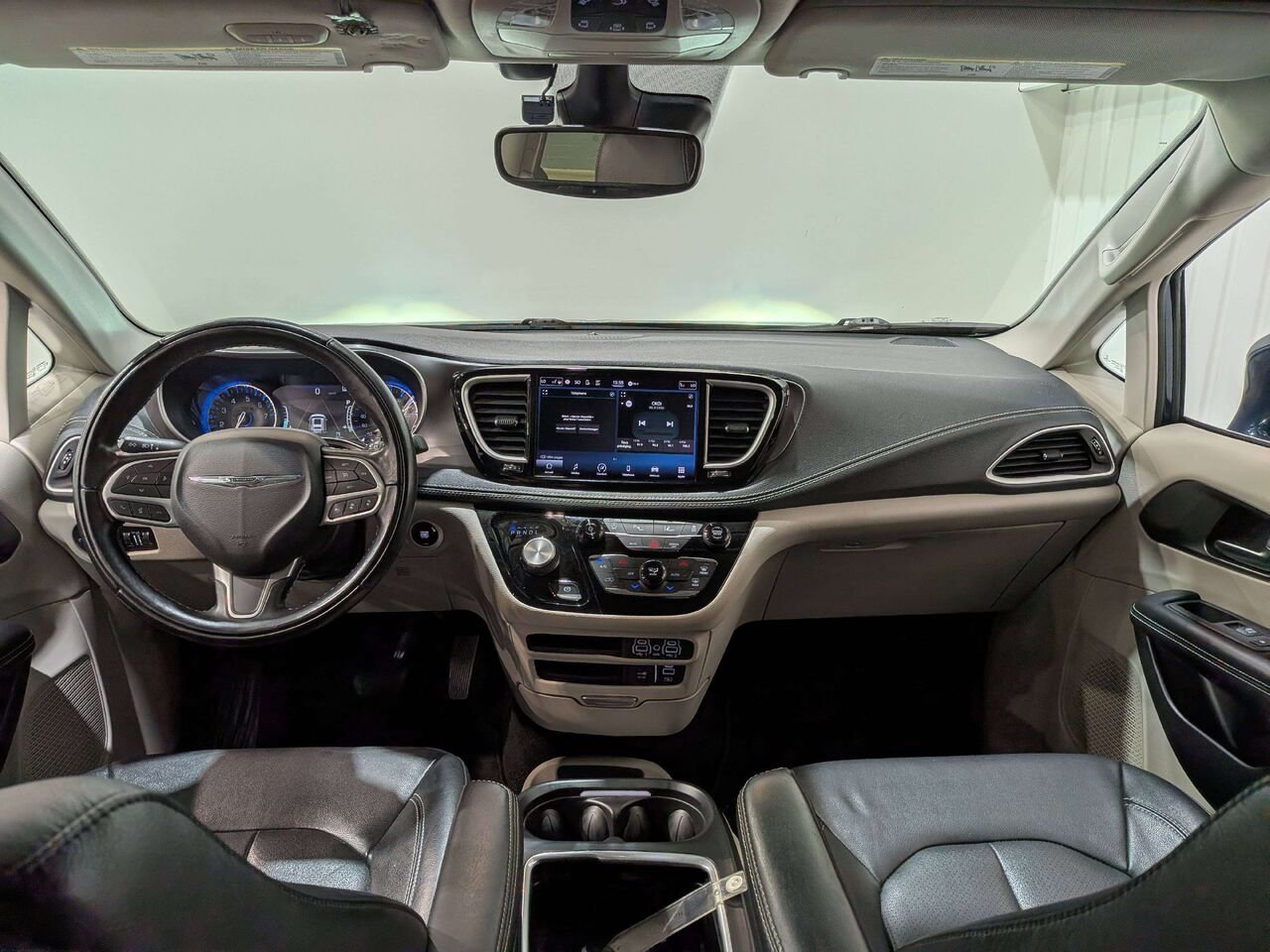 Chrysler Pacifica 2022 Bleu Val-David - photo #14