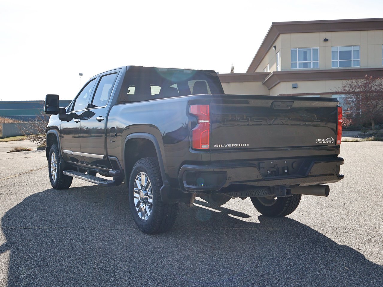 2024 Chevrolet Silverado 3500HD 4WD Crew Cab 159 High Country Black Sherwood Park - photo #10