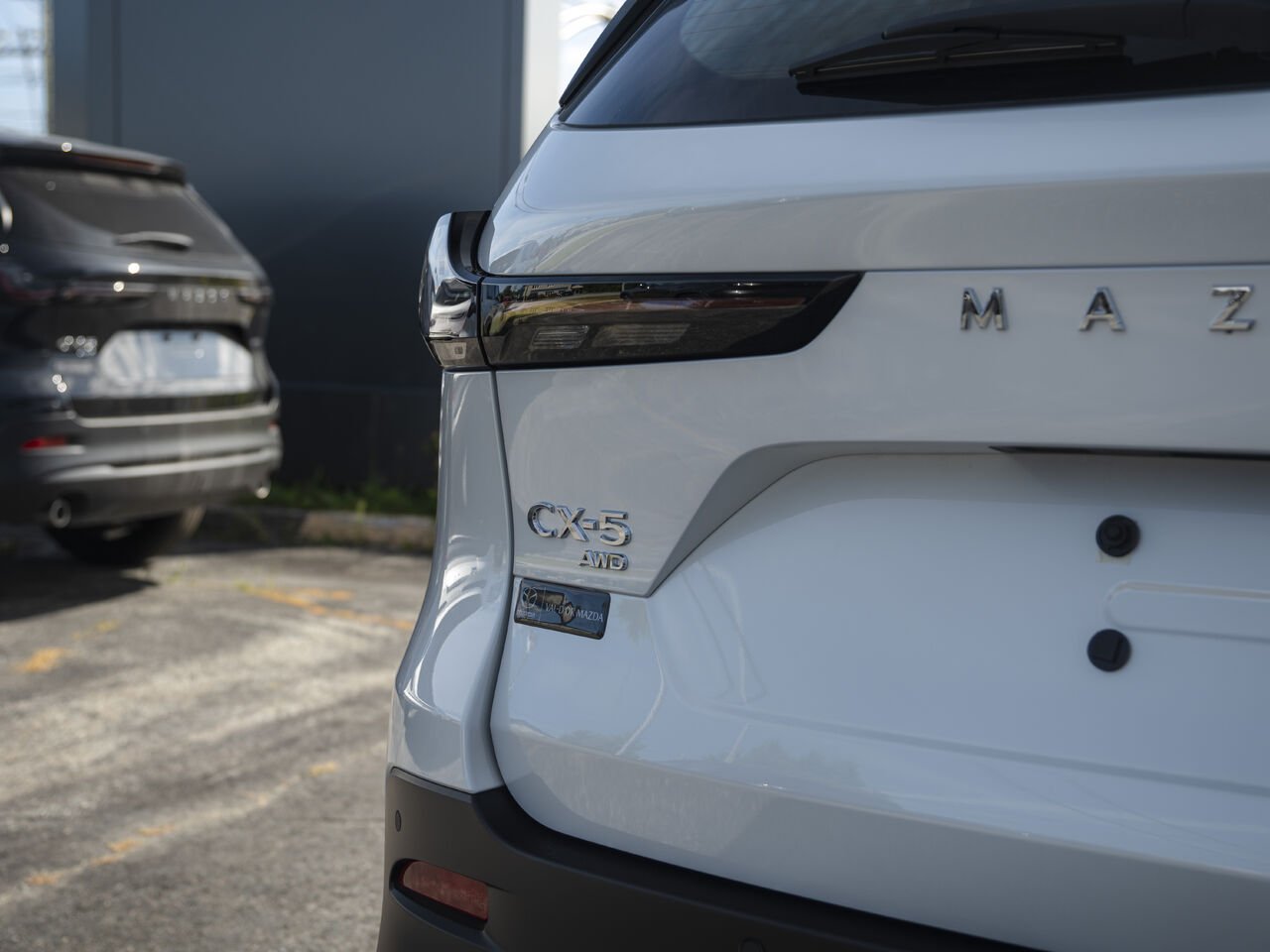 2026 MAZDA CX-5 Rhodium White Metallic Val-d'Or - photo #3