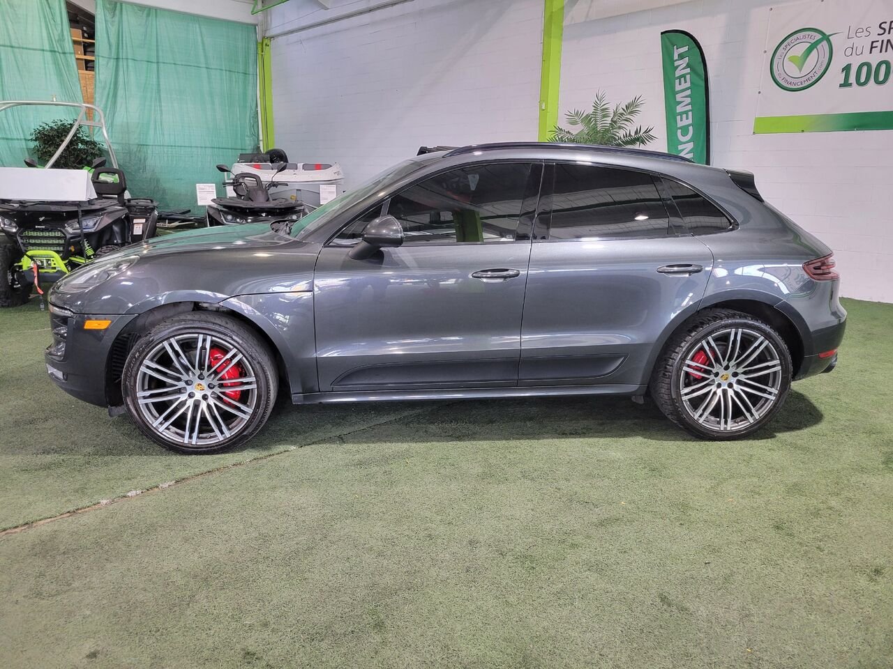 Porsche Macan 2018 Noir Longueuil, - photo #2