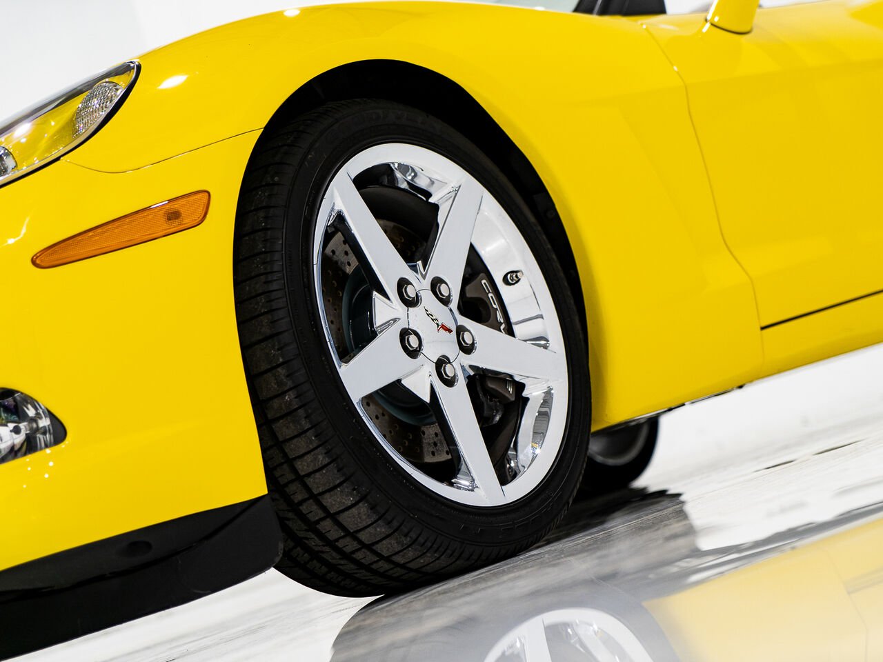 Chevrolet Corvette With only 900km (563mi) From new with window sticker 2008 Jaune Kirkland - photo #67