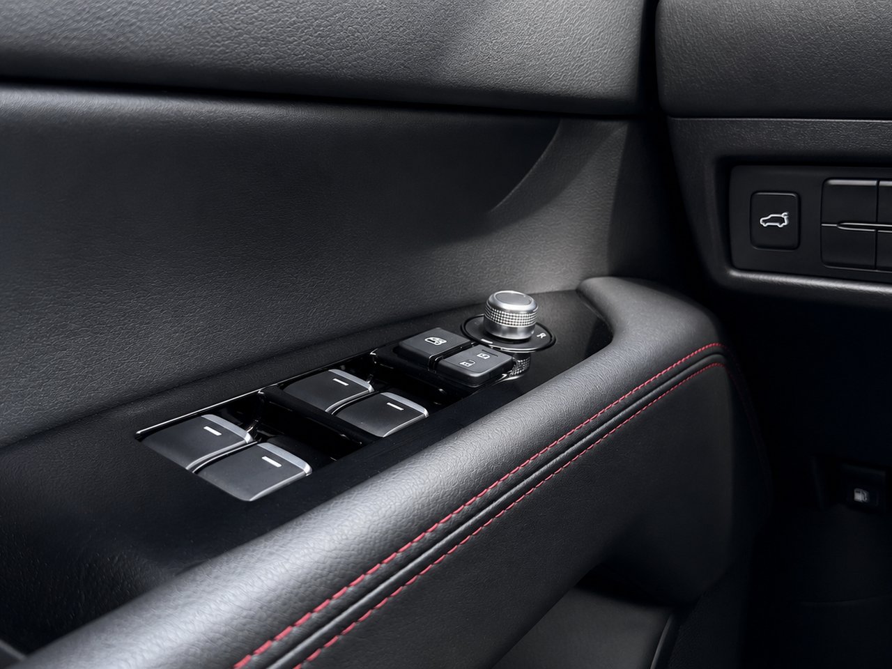 2023 Mazda CX-5 SPORT DESIGN White Châteauguay - photo #17