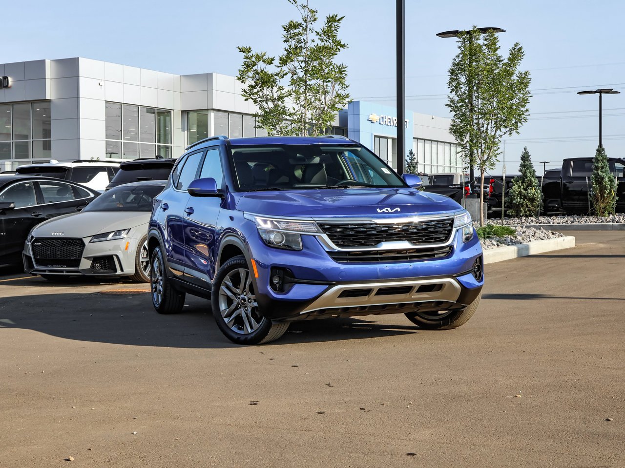 2023 Kia Seltos EX AWD Blue Sherwood Park - photo #1